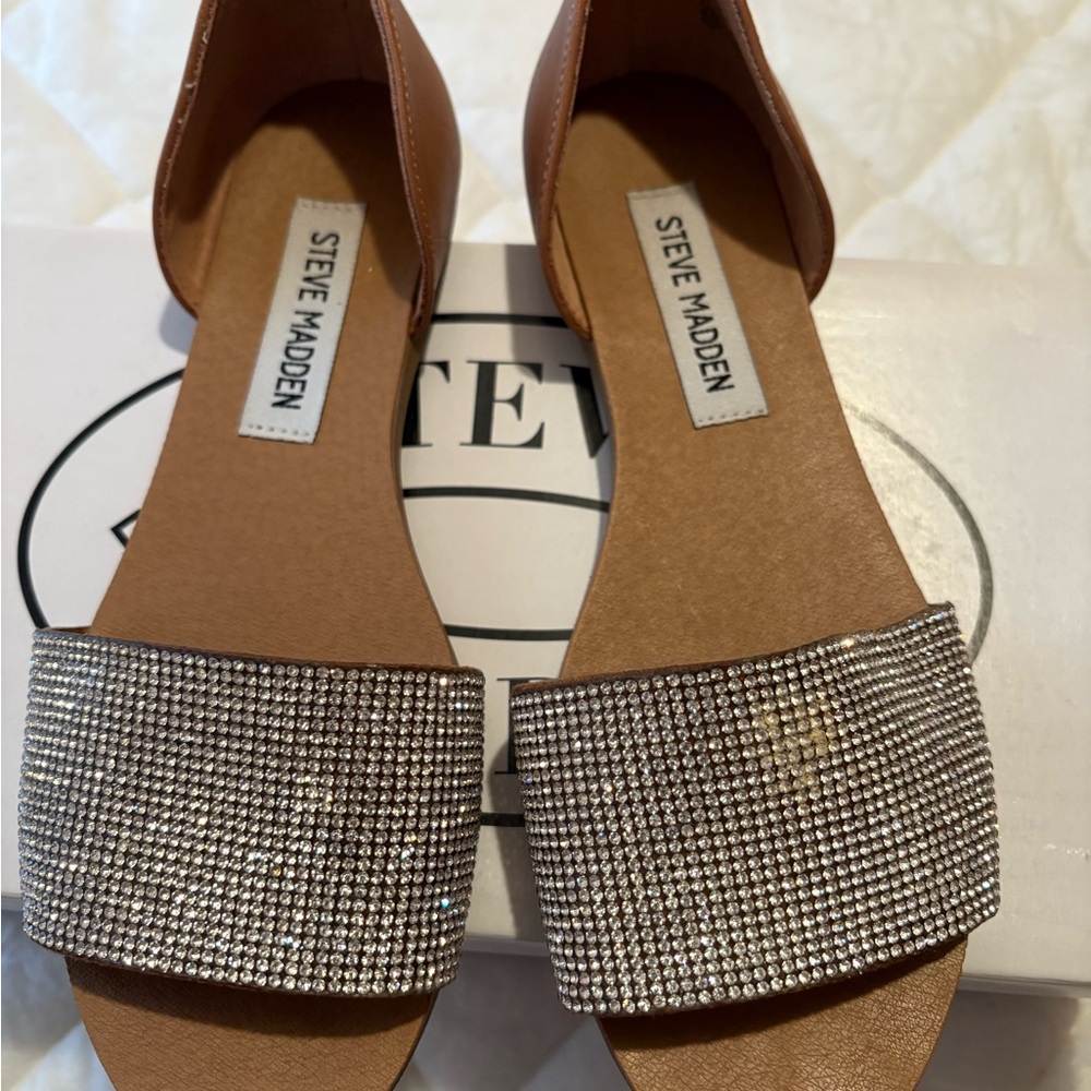 Steve Madden Brown Sandals with Sparkling Accents